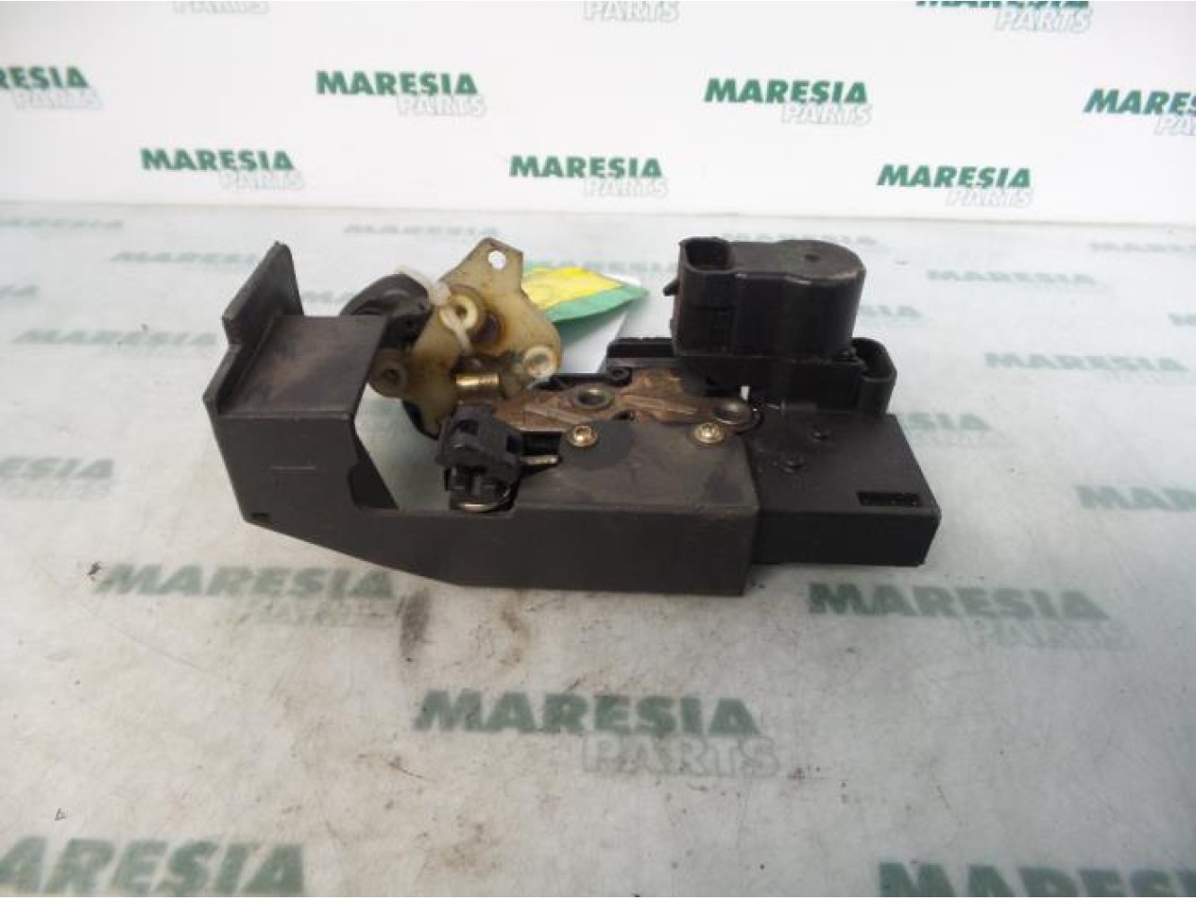 Alfa Romeo - 156 - Deurslot Mechaniek 4Deurs links-achter