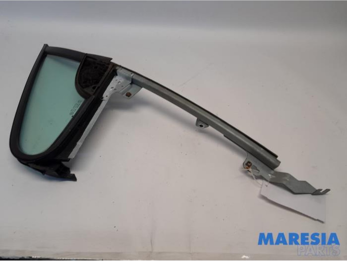 Peugeot - 307 - Quarter light, front left