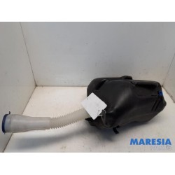 Peugeot - 307 - Front windscreen washer reservoir