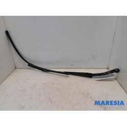Peugeot - 307 - Front wiper arm