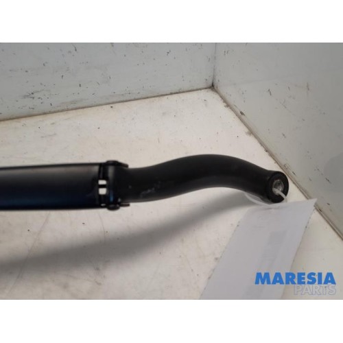 Peugeot - 307 - Front wiper arm