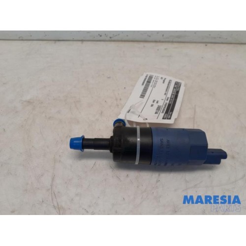 Peugeot - 307 - Windscreen washer pump