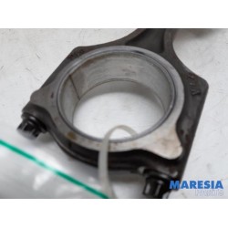 Citroen - C4 Grand Picasso - Connecting rod
