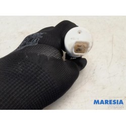 Peugeot - 307 - Windscreen washer pump