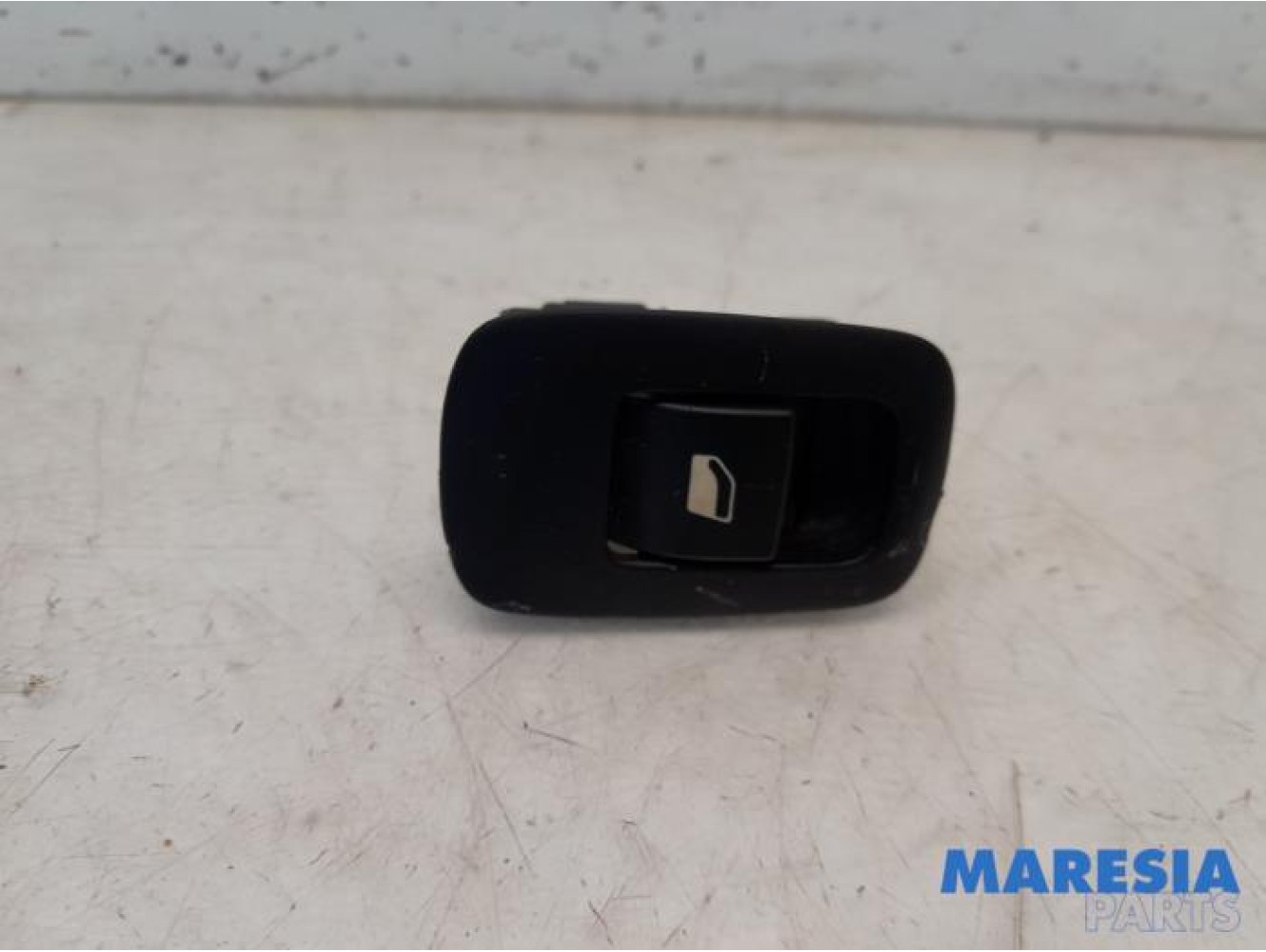 Peugeot - 307 - Electric window switch
