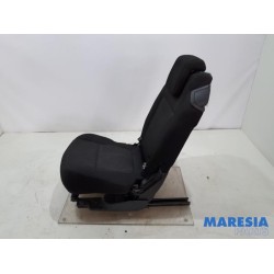 Peugeot - 5008 - Sitz hinten