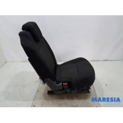 Peugeot - 5008 - Sitz hinten