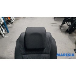 Peugeot - 5008 - Sitz hinten