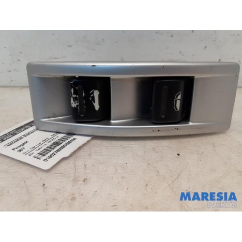 Peugeot - 307 - Convertible roof controller
