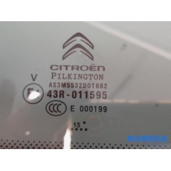 Citroen - C4 Cactus - Rear door window 4-door, left