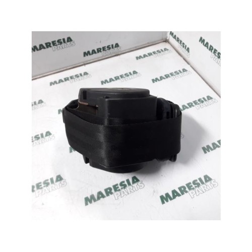 Renault - Twingo - Sicherheitsgurt links hinten