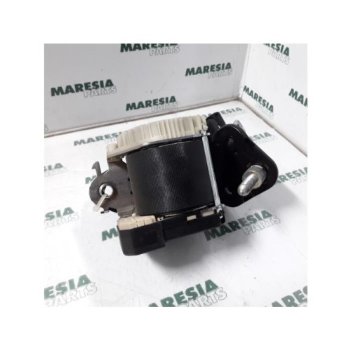 Renault - Twingo - Sicherheitsgurt links hinten