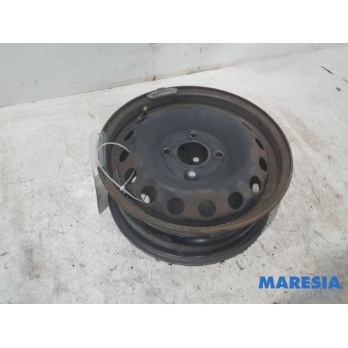 Renault - Twingo - Wheel