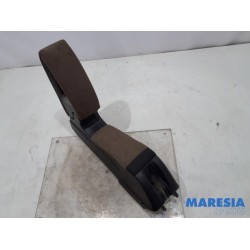 Citroen - C4 Cactus - Middle console