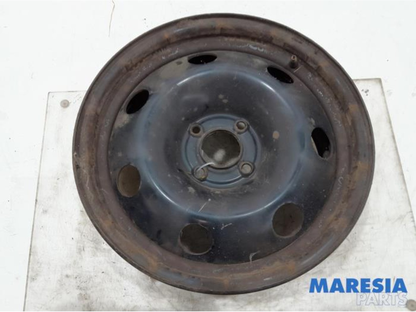 Peugeot - 5008 - Wheel
