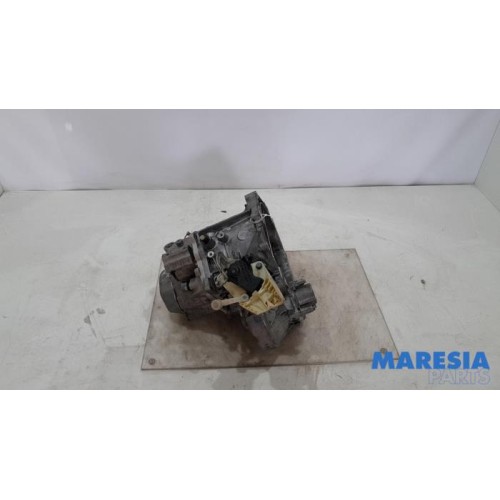 Peugeot - 208 - Gearbox