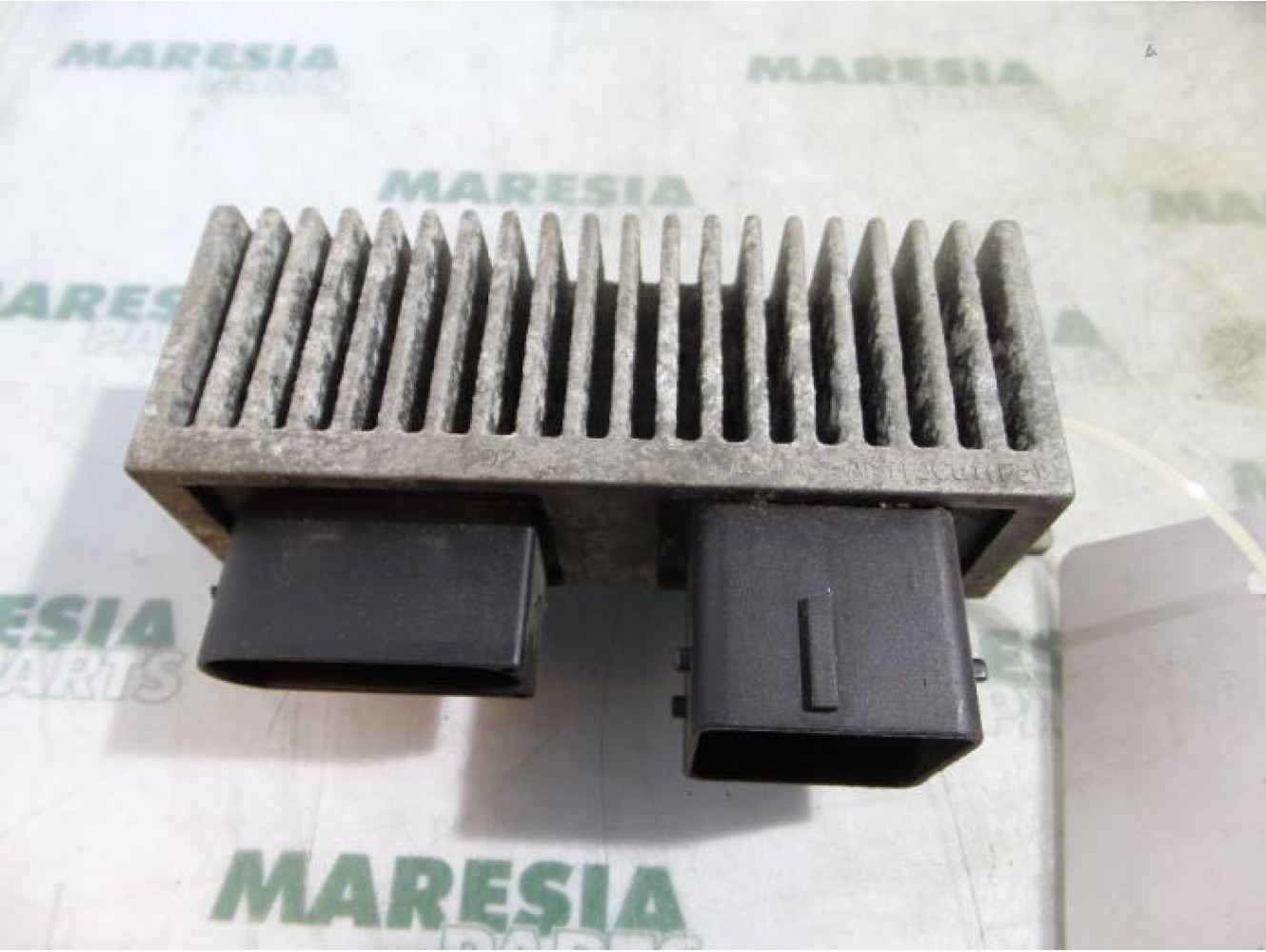 Renault - Megane Scenic - Glow plug relay