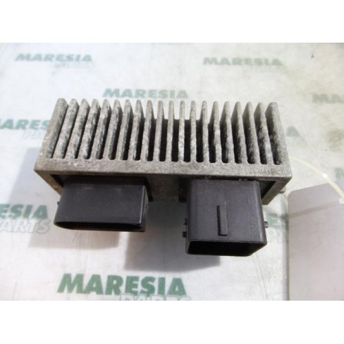 Renault - Megane Scenic - Glow plug relay
