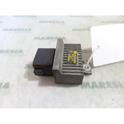 Renault - Megane Scenic - Glow plug relay