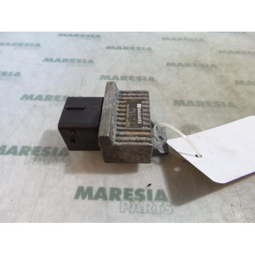 Renault - Megane Scenic - Glow plug relay