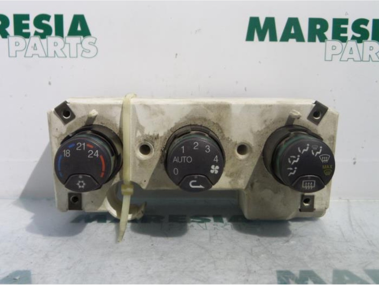 Alfa Romeo - 156 - Heater control panel