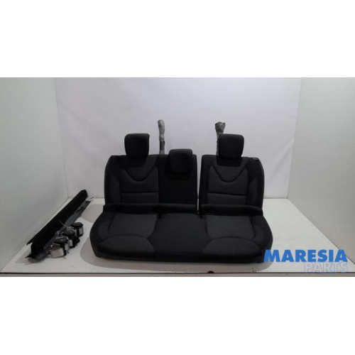 Renault - Clio - Rear bench seat