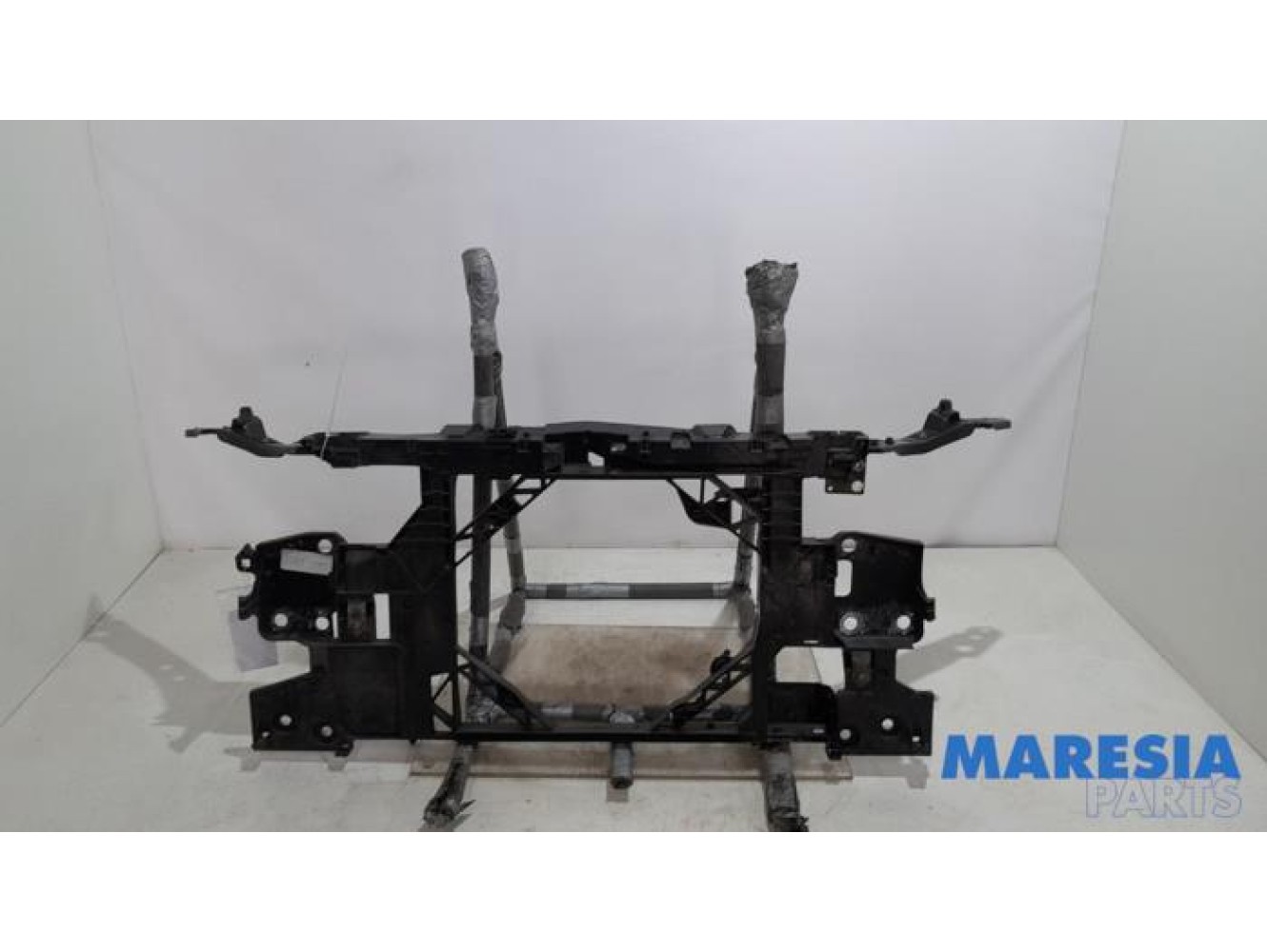 Renault - Megane - Front panel