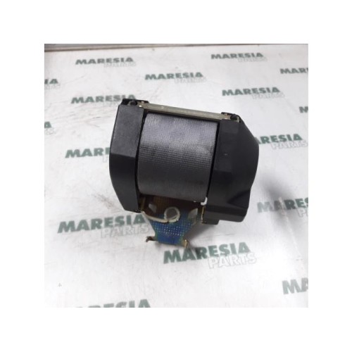 Renault - Clio - Rear seatbelt, left