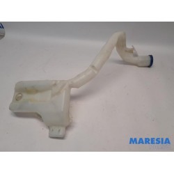 Citroen - C4 Cactus - Front windscreen washer reservoir