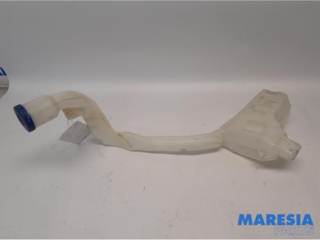 Citroen - C4 Cactus - Front windscreen washer reservoir