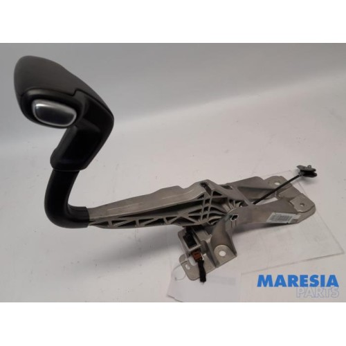 Citroen - C4 Cactus - Parking brake mechanism