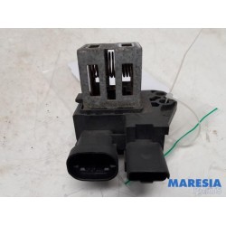 Citroen - C4 Cactus - Cooling fan resistor