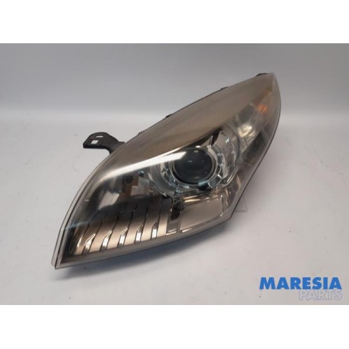 Renault - Megane - Koplamp links