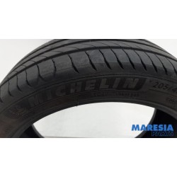 Renault - Clio - Tyre