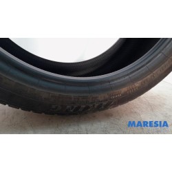 Renault - Clio - Tyre