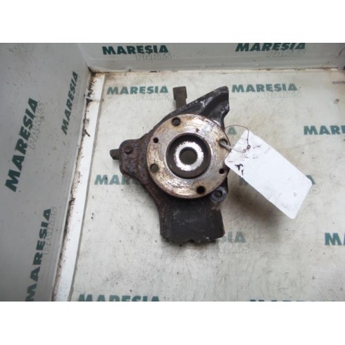 Fiat - Punto - Knuckle, front right