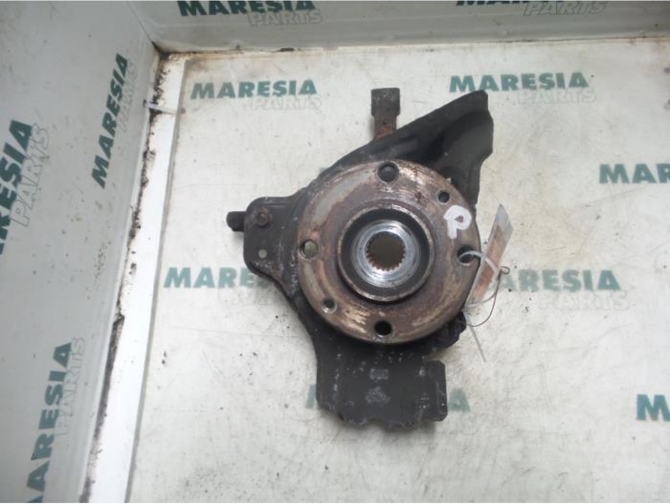 Fiat - Punto - Knuckle, front right