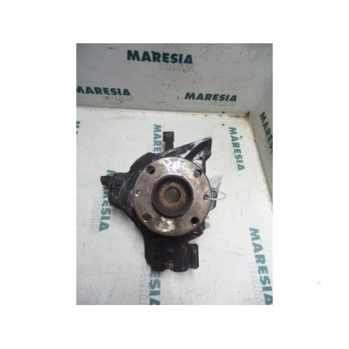 Fiat - Punto - Knuckle, front right