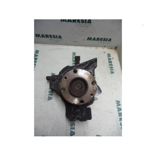 Fiat - Punto - Knuckle, front right