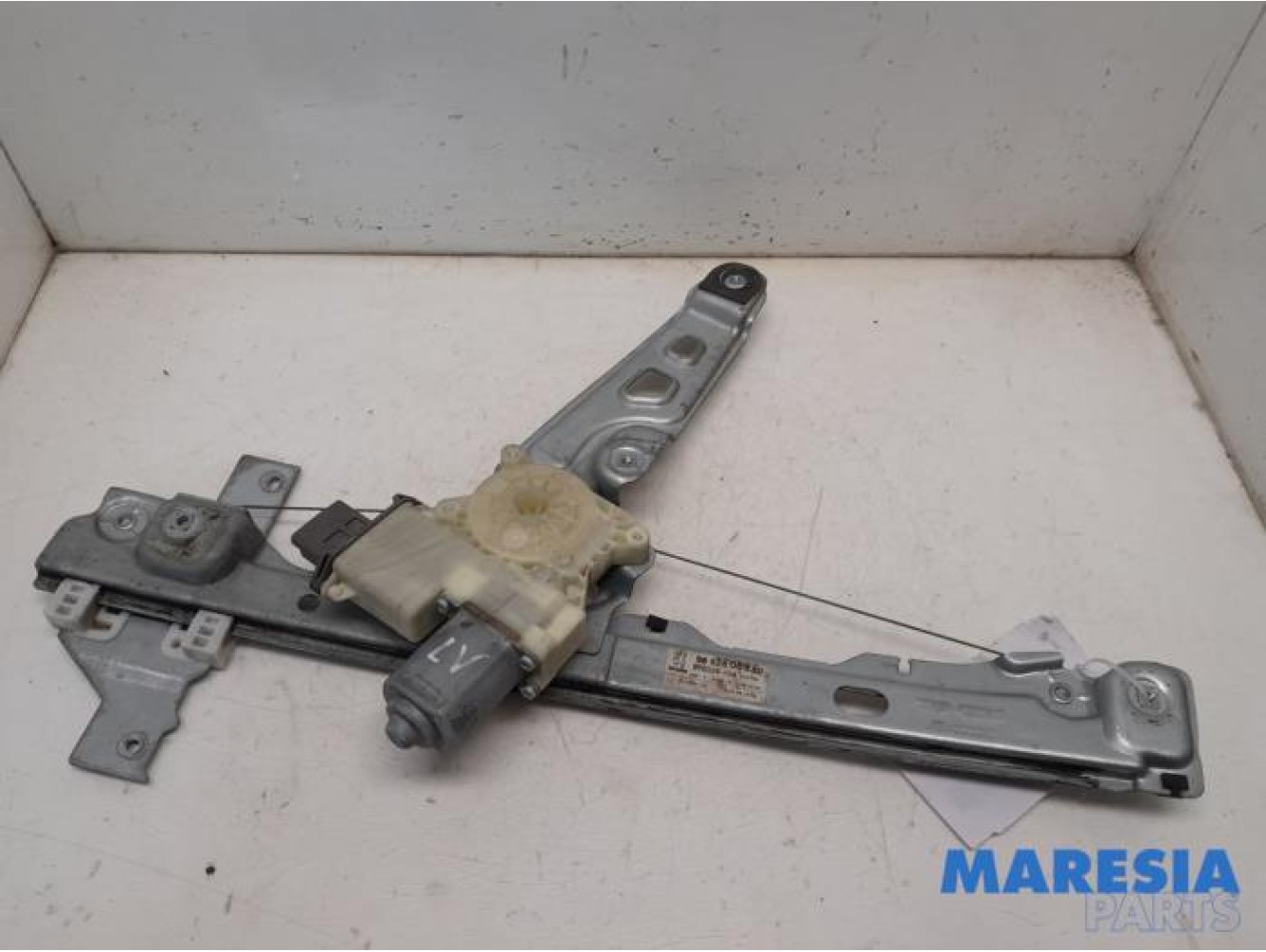 Peugeot - 5008 - Window mechanism 4-door, front left