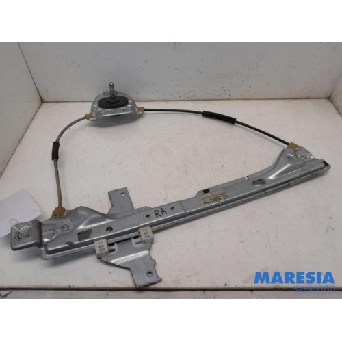 Peugeot - 5008 - Rear door window mechanism 4-door, right