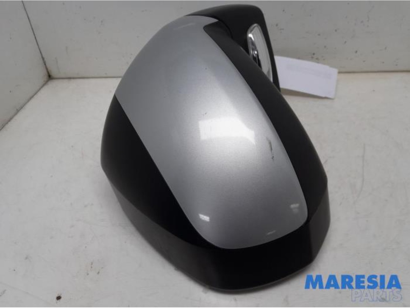 Peugeot - 5008 - Wing mirror, right