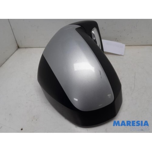 Peugeot - 5008 - Wing mirror, right
