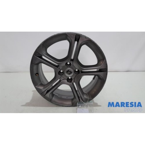 Renault - Clio - Wheel