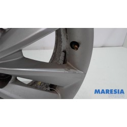 Renault - Megane - Wheel