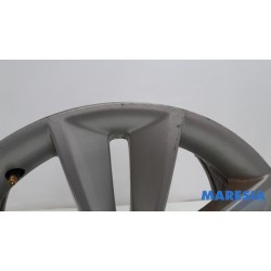 Renault - Megane - Wheel