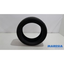Renault - Megane - Tyre