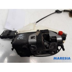 Peugeot - 5008 - Rear door mechanism 4-door, right