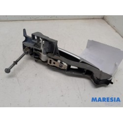 Peugeot - 5008 - Door handle 4-door, front left
