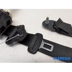 Peugeot - 5008 - Sicherheitsgurt links hinten